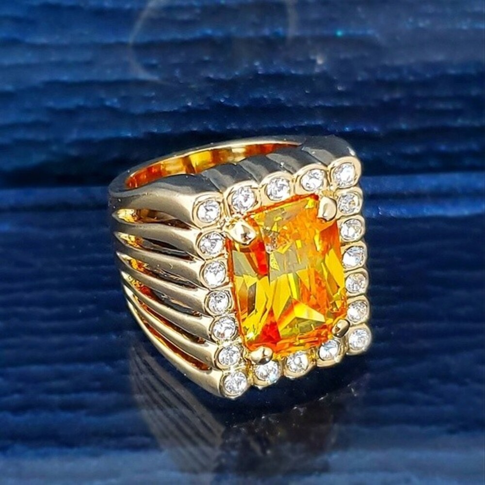 18K Gold Plated Yellow CZ Crystals Ring Size 7